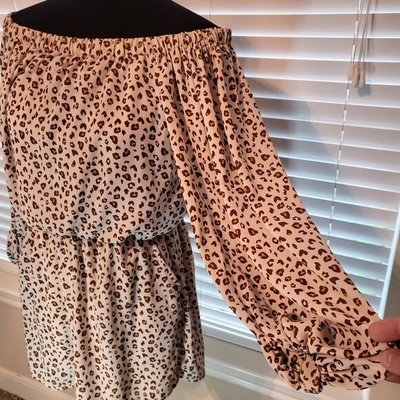 Off the Shoulder Long Sleeve Leopard ROMPER! - Picture 8 of 11